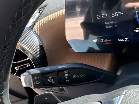 New 2026 Chevrolet Equinox ACTIV w/ Convenience Package III image 21