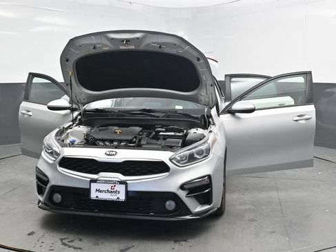 Used 2019 Kia Forte LXS FWD image 43