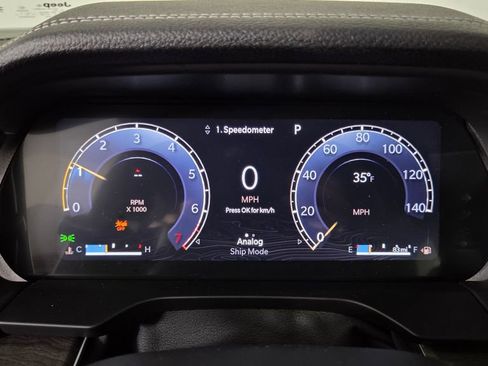 New 2025 Jeep Grand Cherokee Limited image 19