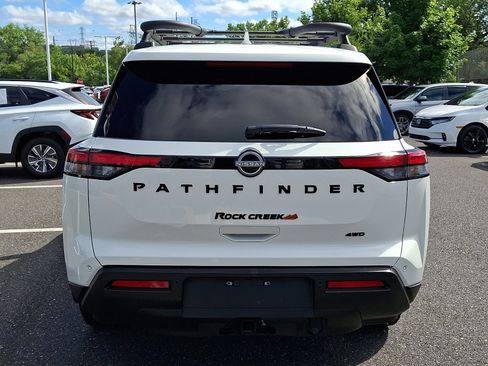 Used 2025 Nissan Pathfinder Rock Creek AWD/4WD image 5