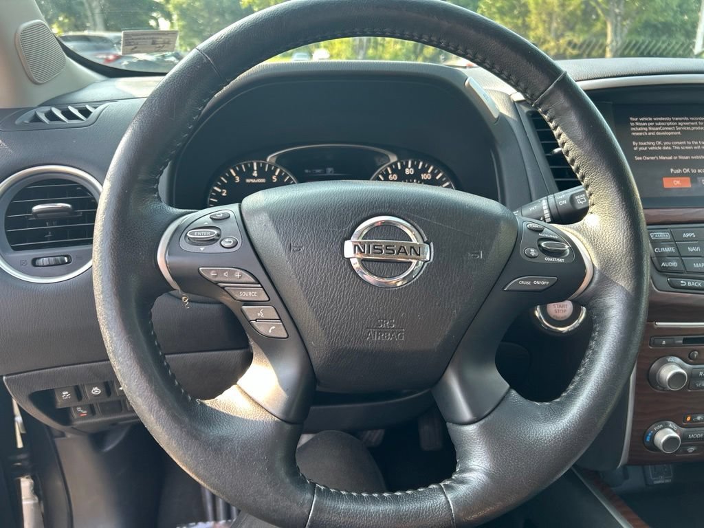 Used 2020 Nissan Pathfinder Platinum w/ Cargo Package AWD/4WD image 12