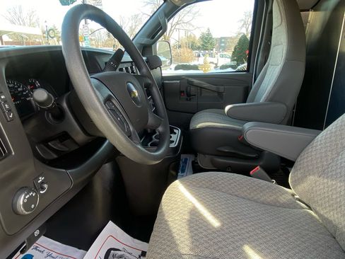 Used 2025 Chevrolet Express 2500 Extended w/ Communications Package image 16