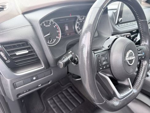 Certified 2023 Nissan Rogue SV w/ SV Premium Package AWD/4WD image 15