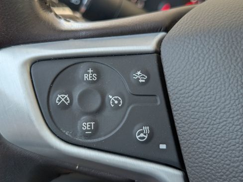 Used 2021 GMC Acadia SLT w/ Technology Package AWD/4WD image 18
