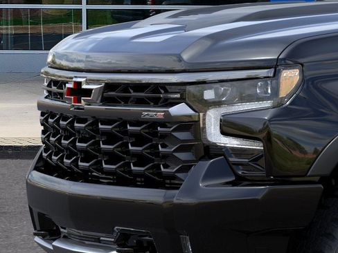 New 2026 Chevrolet Silverado 1500 ZR2 w/ Dark Appearance Package AWD/4WD image 37
