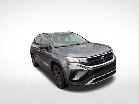 Used 2023 Volkswagen Taos S FWD image 3