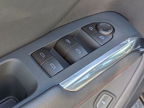 New 2026 Chevrolet Traverse Z71 w/ LPO, Floor Liner Package AWD/4WD image 13