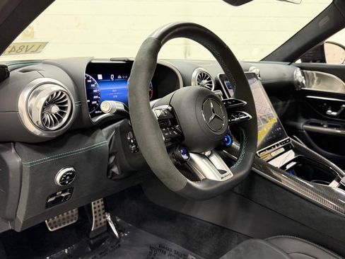 Used 2025 Mercedes-Benz AMG GT 63 w/ Driver Assistance Package image 40