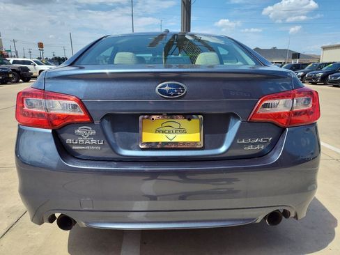 Used 2015 Subaru Legacy 3.6R Limited AWD/4WD image 5