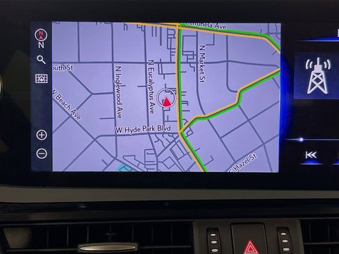 Used 2022 Lexus ES 350 w/ Premium Package image 13