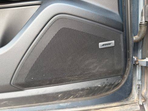 Used 2019 Porsche Cayenne AWD/4WD image 16