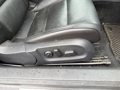 Used 2012 Volkswagen Eos Lux FWD image 16