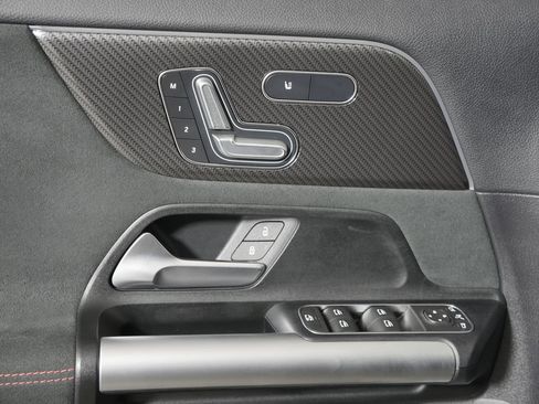 Certified 2023 Mercedes-Benz GLA 250 4MATIC image 29