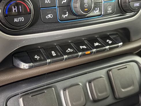 Used 2018 GMC Sierra 1500 SLT image 40