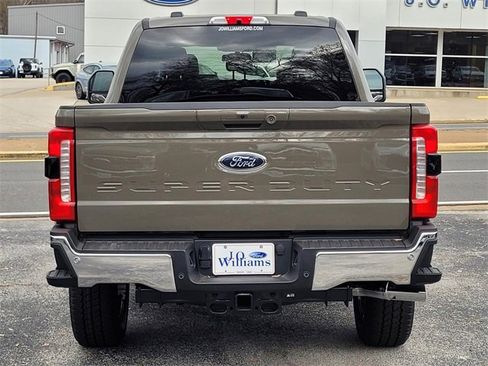 New 2026 Ford F250 Lariat w/ Chrome Package image 4