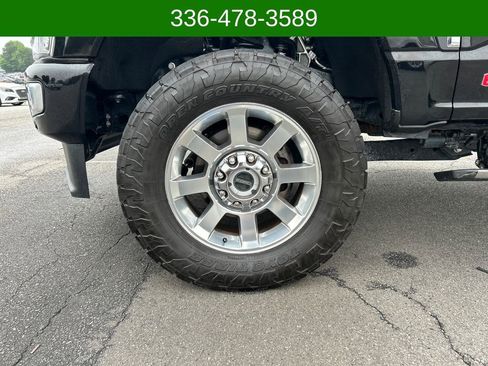 Used 2024 Ford F250 Platinum AWD/4WD image 24
