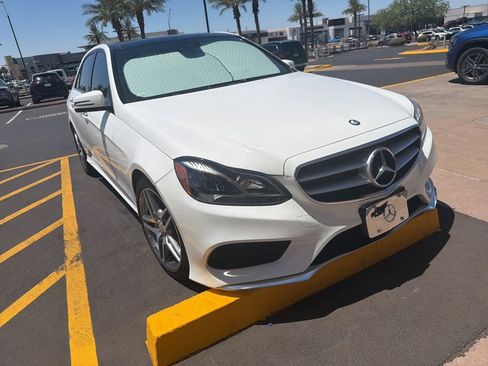 Used 2014 Mercedes-Benz E 350 Sedan image 2