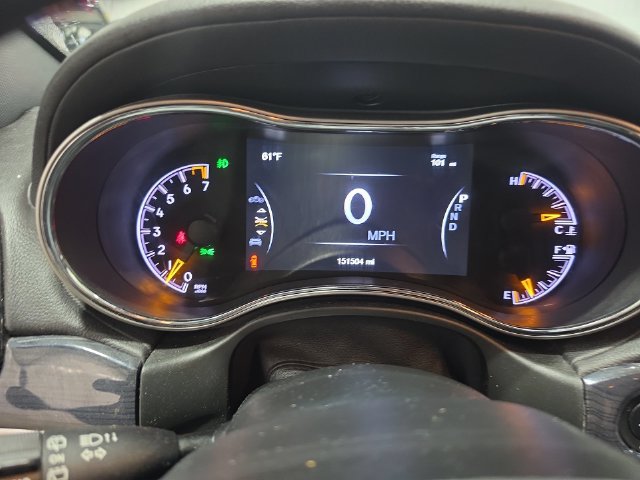Used 2020 Jeep Grand Cherokee Overland AWD/4WD image 7