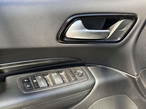 Used 2023 Dodge Durango SXT Launch Edition AWD/4WD image 14