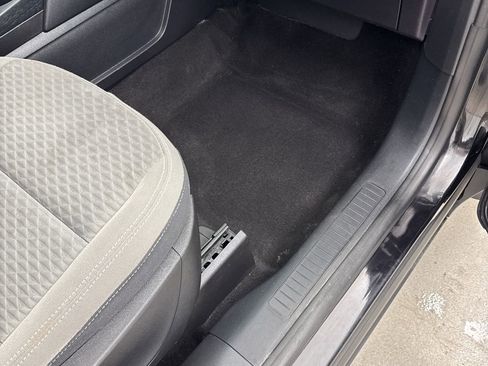 Certified 2022 Ford Escape SE w/ SE Sport Appearance Package image 27