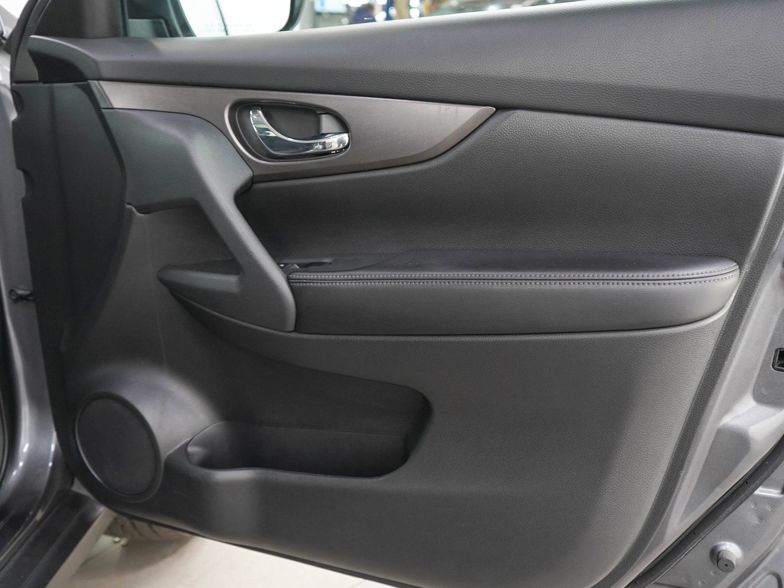 Used 2019 Honda Civic EX image 9