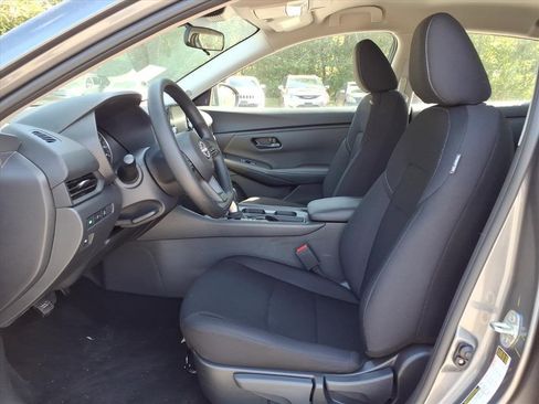 New 2025 Nissan Sentra S image 11