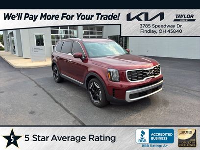 Used 2024 Kia Telluride S w/ S Sunroof Package