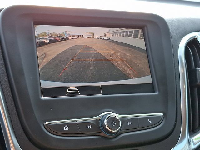 Certified 2023 Chevrolet Equinox LS w/ LS Convenience Package FWD image 18