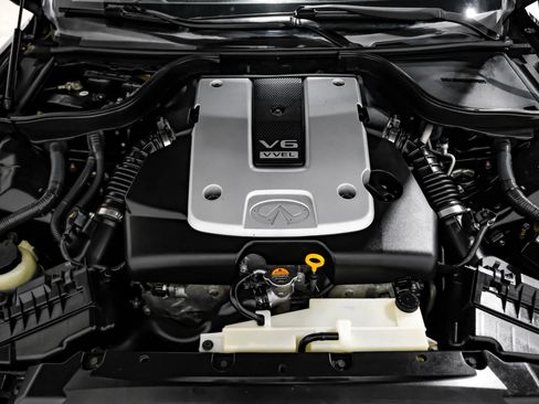 Used 2011 INFINITI G37 Convertible w/ Premium Pkg RWD image 44