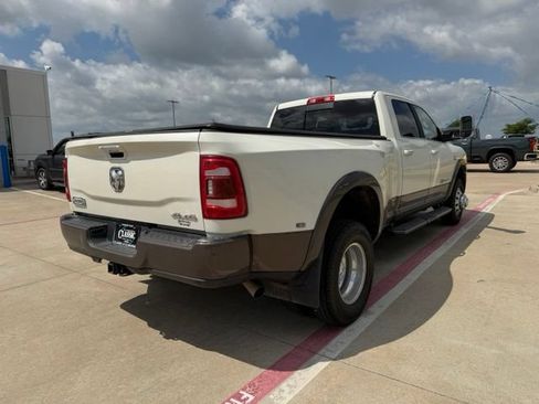 Used 2021 RAM 3500 Limited AWD/4WD image 3