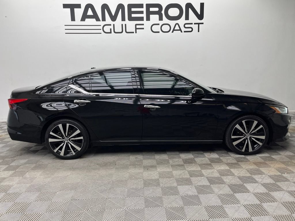 Used 2019 Nissan Altima 2.5 Platinum FWD image 4