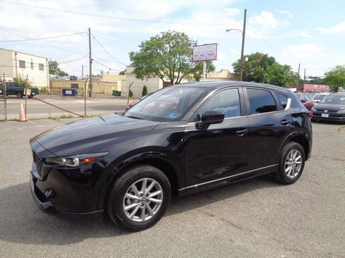 Used 2024 MAZDA CX-5 AWD 2.5 S w/ Select Package image 2