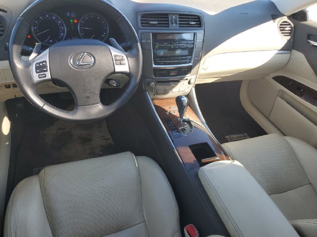 Used 2013 Lexus IS 250 w/ Premium Pkg Value Edition RWD image 9