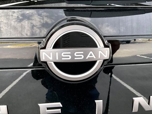 New 2026 Nissan Pathfinder SL FWD image 15