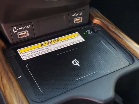 Used 2020 Honda CR-V Touring image 32