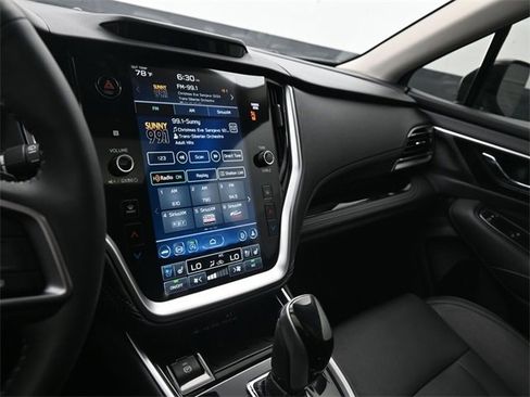 Used 2023 Subaru Outback Touring XT image 11