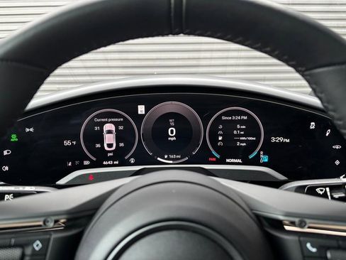 Certified 2025 Porsche Taycan image 14