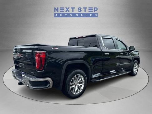 Used 2022 GMC Sierra 1500 SLT w/ SLT Premium Plus Package AWD/4WD image 8