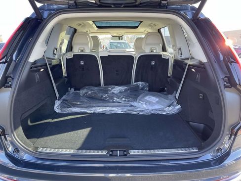 New 2026 Volvo XC90 B6 Ultra w/ Protection Package image 29