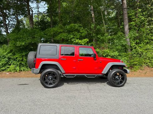 Used 2016 Jeep Wrangler Unlimited Sport w/ Quick Order Package 24S image 11