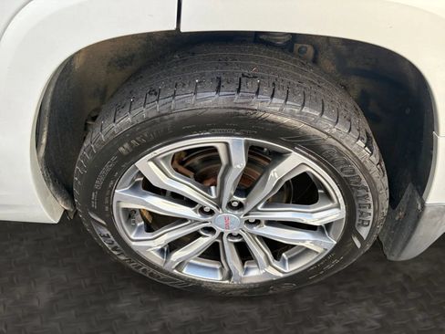 Used 2018 GMC Terrain Denali w/ Advanced Safety Package AWD/4WD image 43