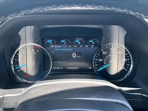 Used 2017 Ford F150 Platinum RWD image 25