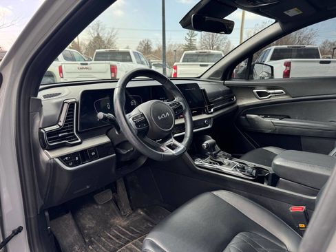 Used 2024 Kia Sportage X-Line w/ X-Line Premium Package image 11