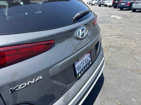 Used 2023 Hyundai Kona SEL FWD image 4