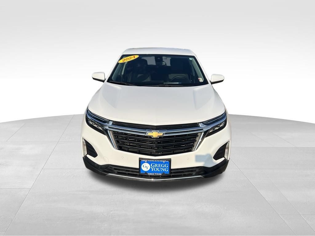 Used 2024 Chevrolet Equinox LT AWD/4WD image 10