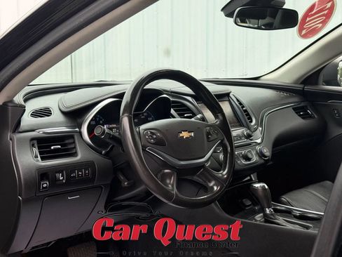 Used 2017 Chevrolet Impala Premier FWD image 10