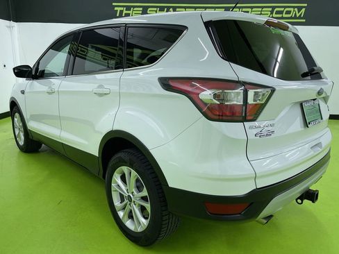 Used 2017 Ford Escape SE image 7