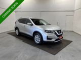 Used 2019 Nissan Rogue SV image 1