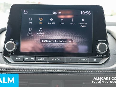 Used 2025 Nissan Rogue SV FWD image 40