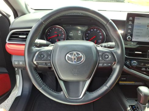 Used 2021 Toyota Camry XSE FWD image 19